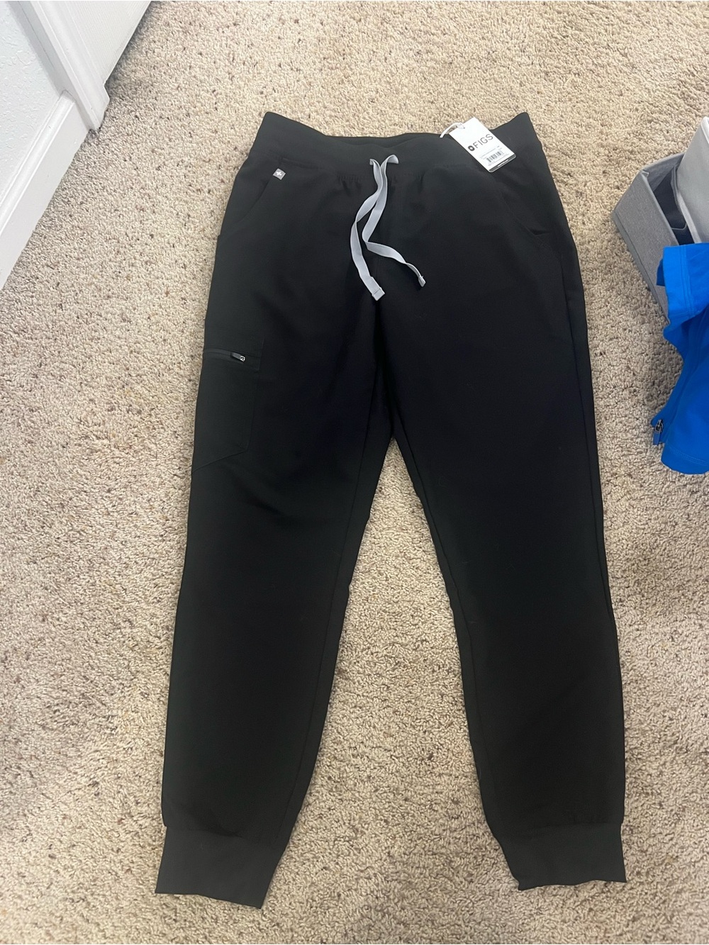 Women’s Figs Zamora Jogger Scrub Pants - Medium Regular NWT